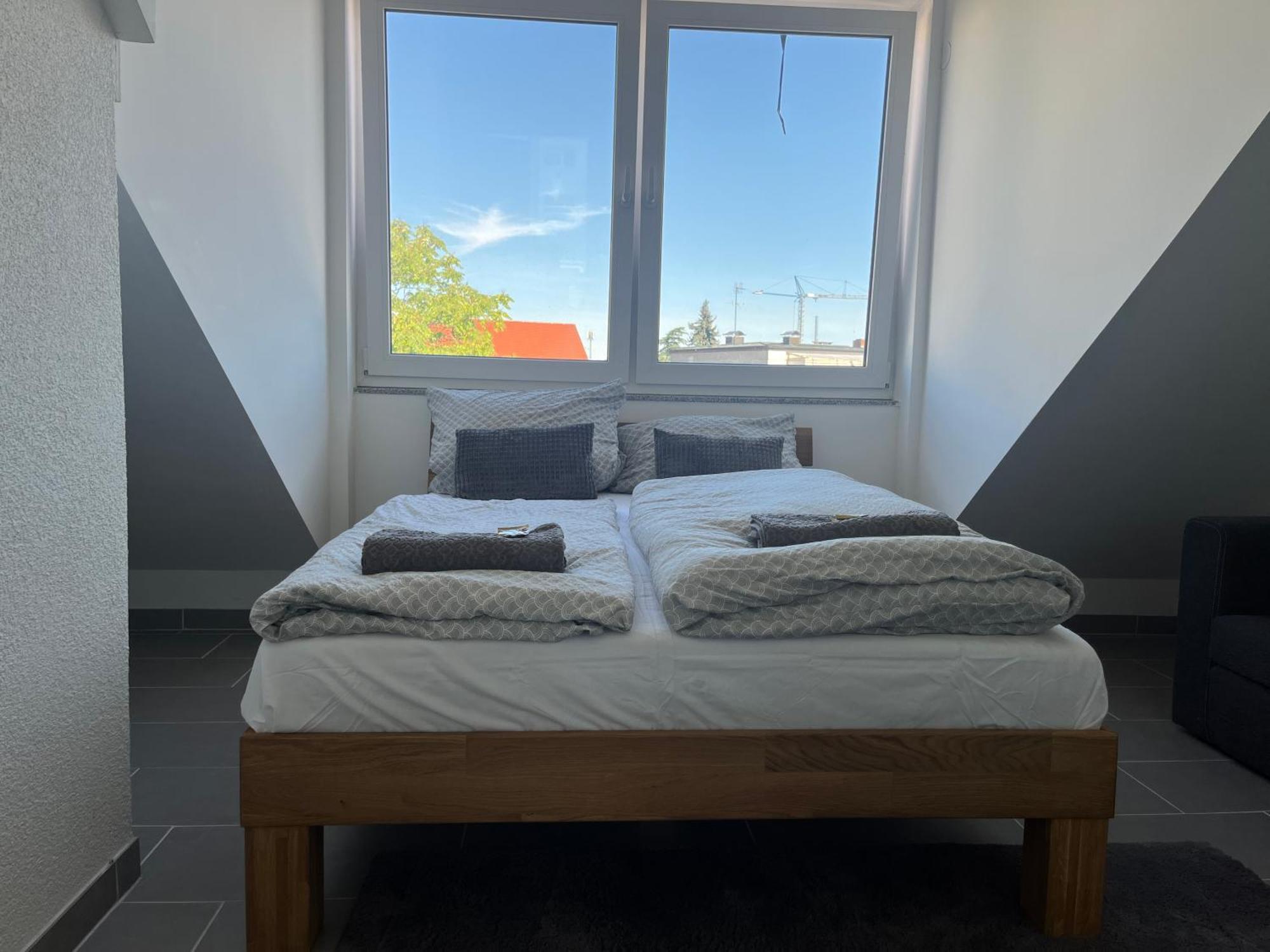 كارلسروه Simplex Apartments Am Europaplatz الغرفة الصورة